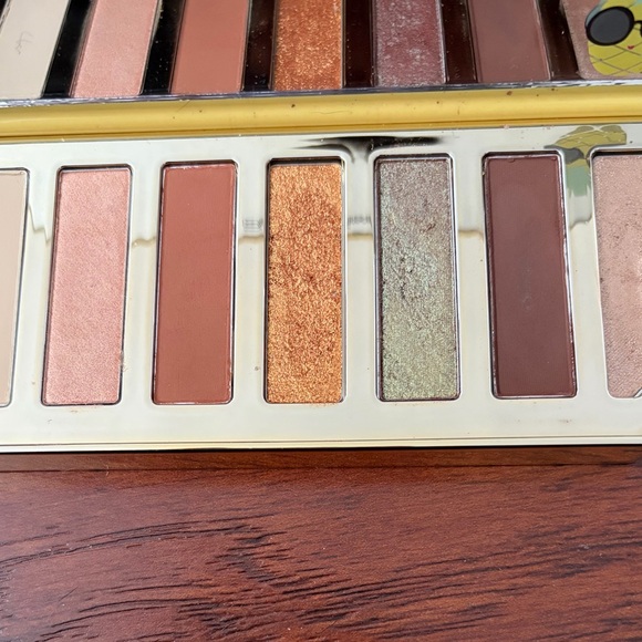 Too Faced Makeup Collection - Picture 7 of 8